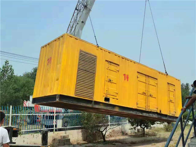 崖城镇300KW柴油发电机组油耗是多少?