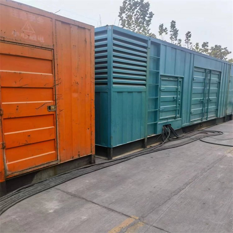 崖城镇如何选择适合 600kW 柴油发电机组的热继电器?